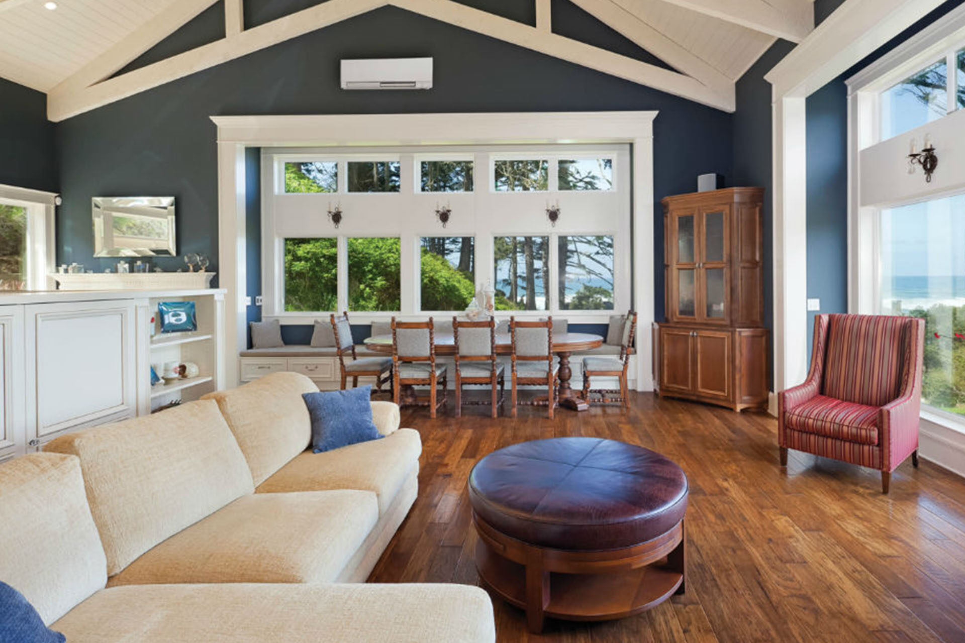 Blue living room with Mitsubishi Electric split-ductless air conditioning